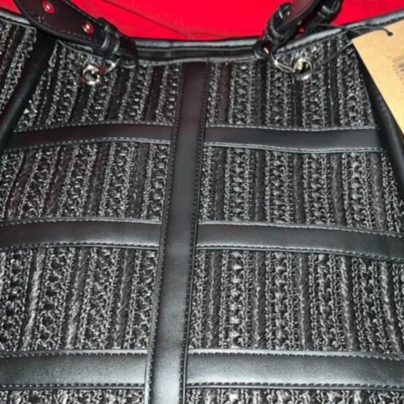 Black & Silver Logo. NWT - Picture 4 of 11